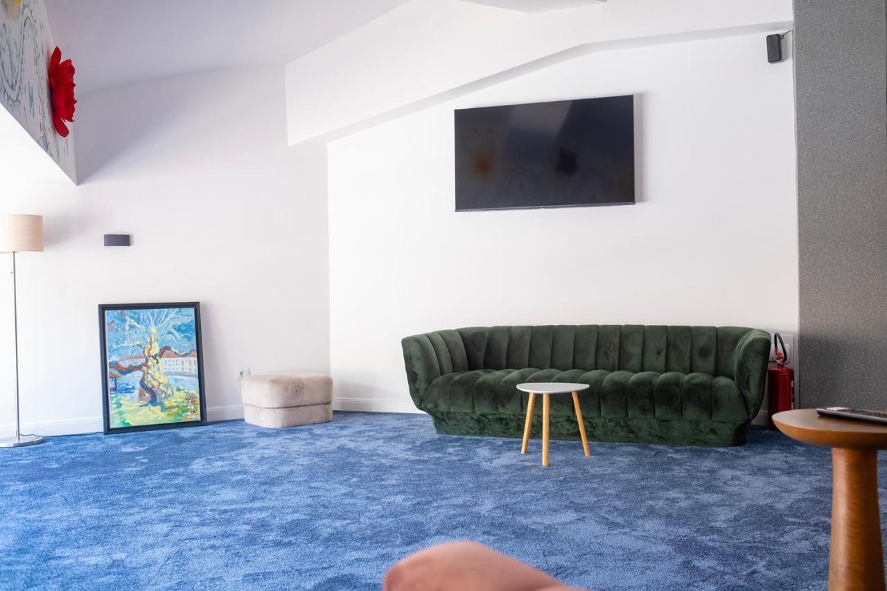 Nam Hotel Prizren Kültér fotó